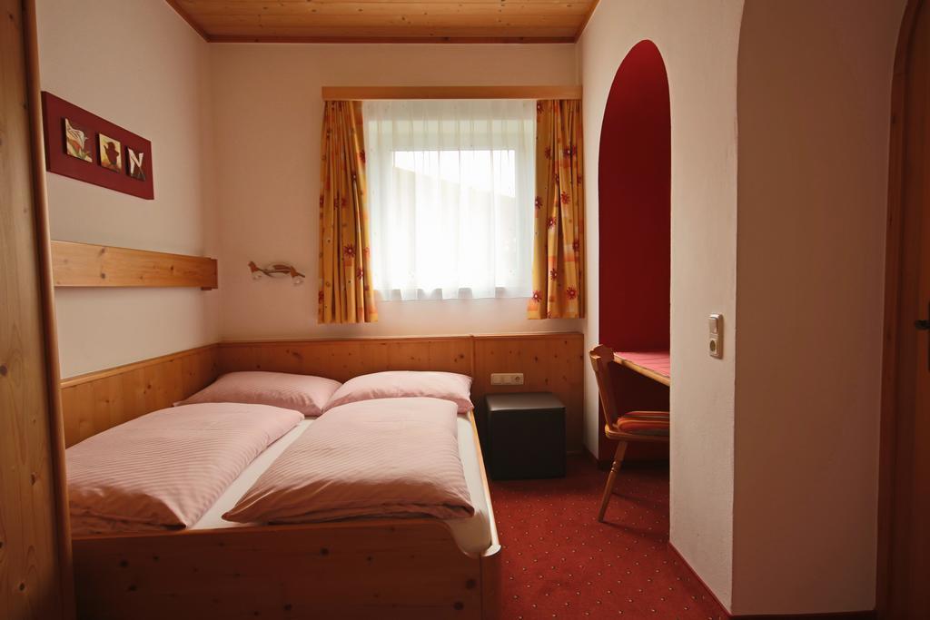 Pension Riedlsperger Saalbach-Hinterglemm Rom bilde